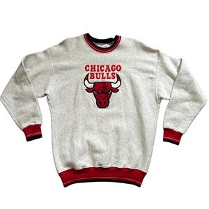 Legends Athletic Vintage Chicago Bulls Gray Red Black Sweatshirt Size Large